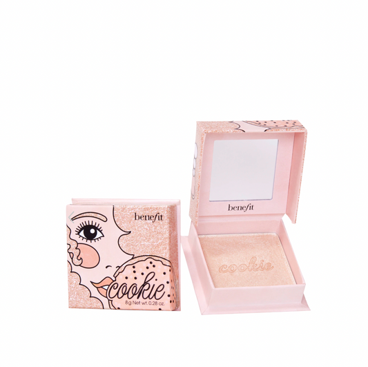 Iluminadores en polvo con acabado brillante- Benefit